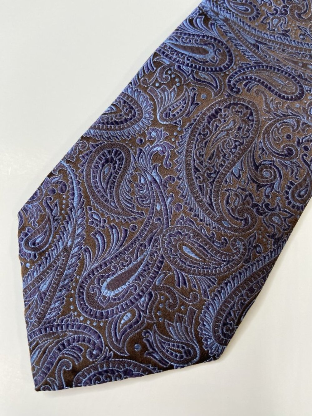 Stefano Ricco Luxury Italian 100% Silk Blue Paisley Tie 3.5”x 62”